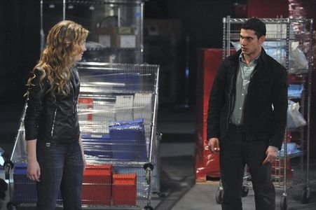 Skyler Samuels and Alberto De Diego in The Nine Lives of Chloe King (2011)