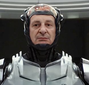 Steve Comisar