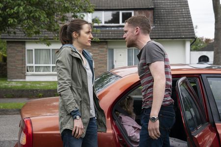 Ian Lloyd Anderson, Clare Dunne, and Molly McCann in Herself (2020)