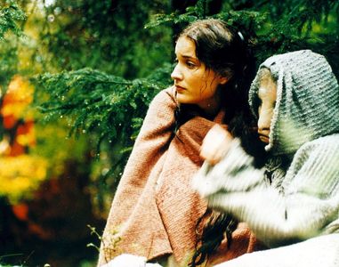 Linda Rybová and Kristina Jelínková in Anicka s lískovými orísky (1993)