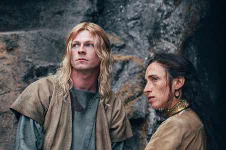 Stuart Campbell and Ellie James in The Winter King (2023)