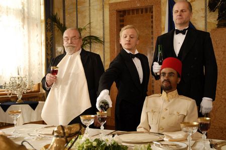 Ivan Barnev and Tonya Graves in I Served the King of England (2006)