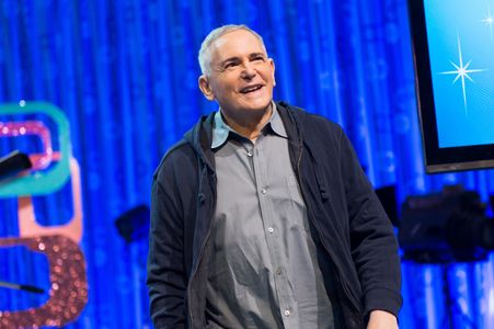 Craig Zadan at an event for Hairspray Live! (2016)