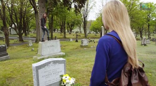 Kelcie Stranahan in Last Hours in Suburbia (2012)