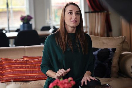 Dolunay Soysert in Kayip (2013)