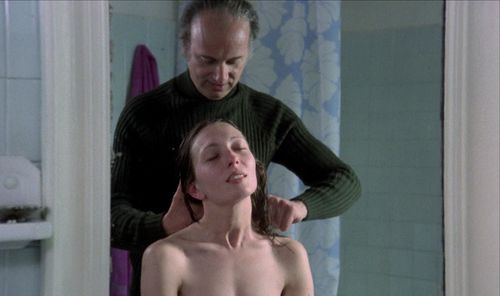 Héctor Alterio and Mercedes Sampietro in To an Unknown God (1977)