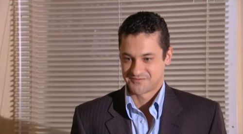 Mikhail Safronov in Serdtsu ne prikazhesh (2007)