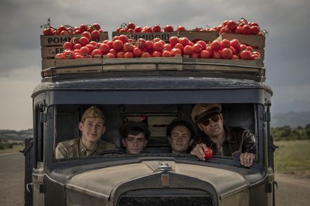 Kyle Chandler, Giovanni Stocchino, Daniel David Stewart, and Domenico Cuomo in Catch-22 (2019)