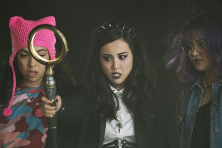 Ariela Barer, Lyrica Okano, and Allegra Acosta in Runaways (2017)