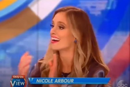 Nicole Arbour in The View (1997)