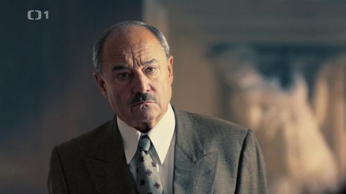 Viktor Preiss in Anatomie zrady (2020)