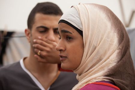 Jalal Masarwa and Lamis Ammar in Sand Storm (2016)