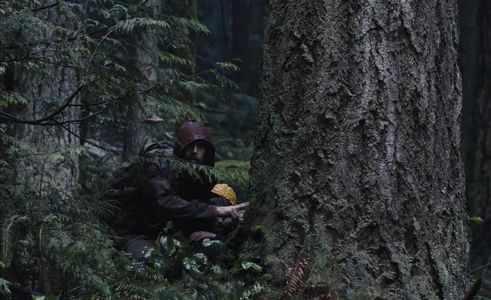 Casey Affleck and Anna Pniowsky in Light of My Life (2019)
