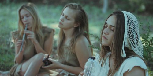 Alice Kremelberg, Sara Cicilian, and Ellen Toland in Doomsday (2016)