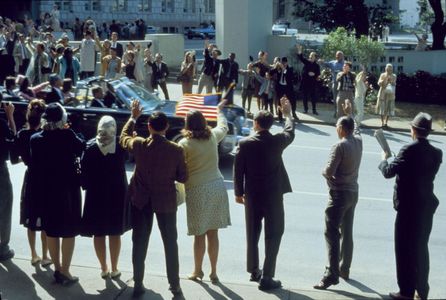 Columbia Dubose, Jodie Farber, Randy Means, and Steve Reed in JFK (1991)