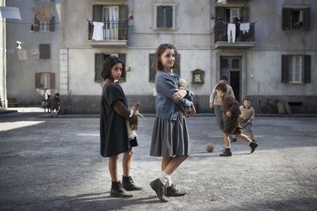 Elisa del Genio and Ludovica Nasti in My Brilliant Friend (2018)