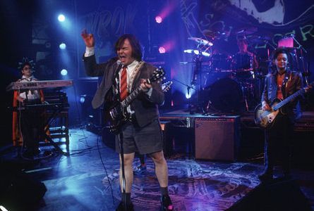 (Center) Jack Black as Dewey (back, left to right) Robert Tsai as Lawrence, Kevin Clark as Freddy and Rebecca Brown as K
