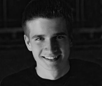 Still of Austin Andrews in Oblivion