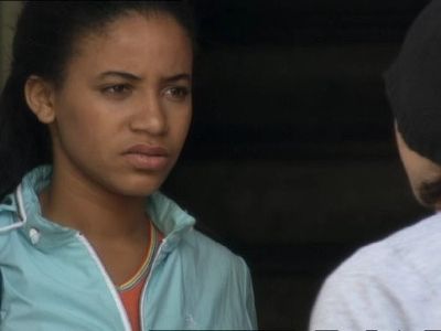Mike Bailey and Larissa Wilson in Skins (2007)