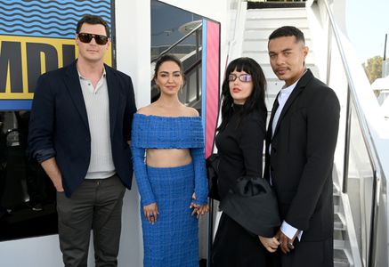 Benjamin Walker, Nazanin Boniadi, Ismael Cruz Cordova, and Markella Kavenagh at an event for The Lord of the Rings: The 