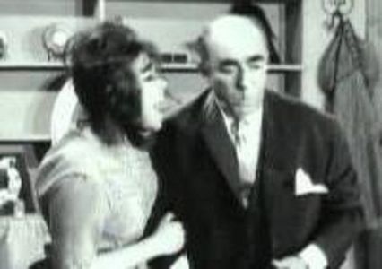 Eleni Anousaki and Dionysis Papagiannopoulos in For the Heart of Beautiful Eleni (1967)
