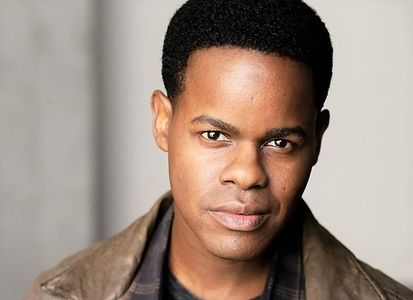 Dion Earl