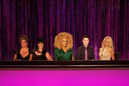 Pamela Anderson, Jennifer Tilly, RuPaul, Michelle Visage, and Lucian Piane in RuPaul's Drag Race (2009)