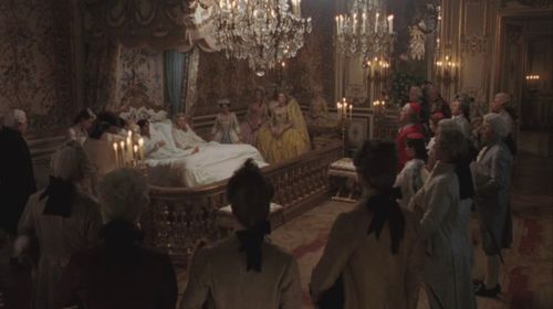 Kirsten Dunst, Asia Argento, Rip Torn, Jason Schwartzman, Marianne Faithfull, and Danny Huston in Marie Antoinette (2006