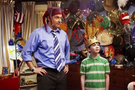 Jason Bateman and Zach Mills in Mr. Magorium's Wonder Emporium (2007)