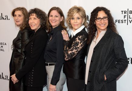 Jane Fonda, Lily Tomlin, Paula Weinstein, Dana Goldberg, and Marcy Ross