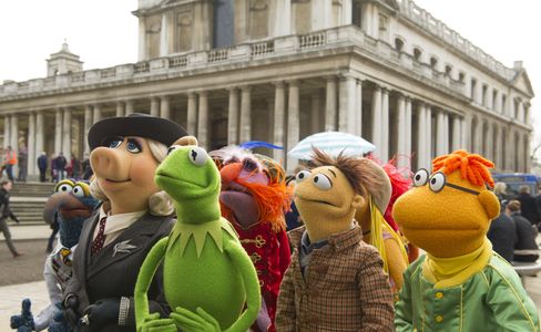 The Great Gonzo, Walter, Janice, Kermit the Frog, Miss Piggy, and The Muppets in Muppets Most Wanted (2014)
