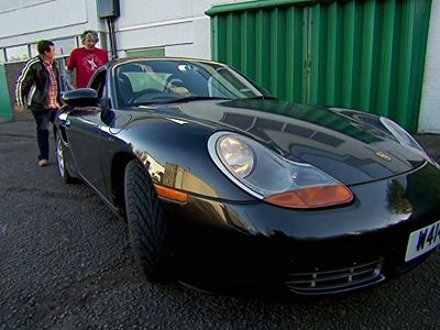 Mike Brewer and Edd China in Wheeler Dealers (2003)
