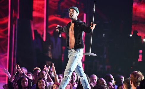 Luke James