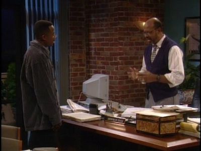 Martin Lawrence and Ron Recasner in Martin (1992)