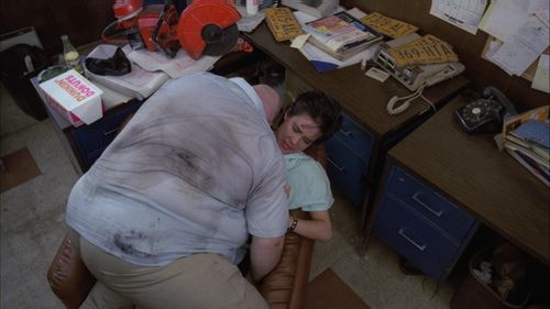 Jane Arakawa and Pat Ryan in Street Trash (1987)