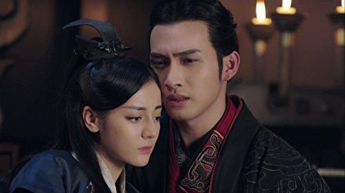 Dilraba Dilmurat and Vin Zhang in The King's Woman (2017)
