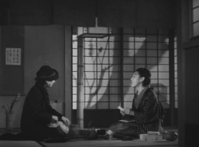 Michiko Kuwano and Mitsuko Yoshikawa in What Did the Lady Forget? (1937)