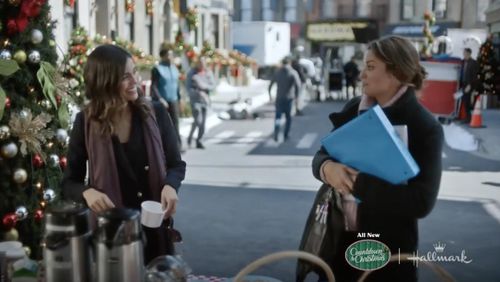 Kimberley Sustad and Veronica Long in Lights, Camera, Christmas! (2022)