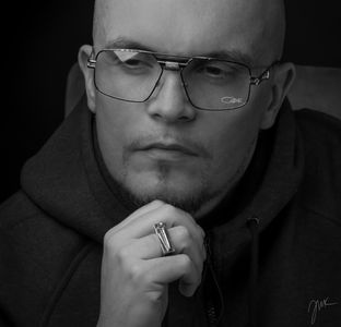 Brainpower - real name: Gertjan Mulder: an established award-winning bilingual Artist/Songwriter from Amsterdam. He is a