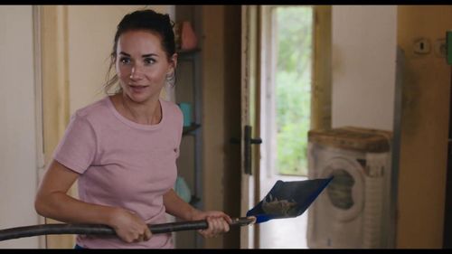Sandra Nováková in Mothers (2021)