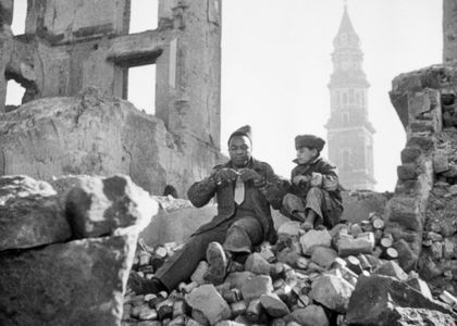 Dots Johnson and Alfonsino Pasca in Paisan (1946)