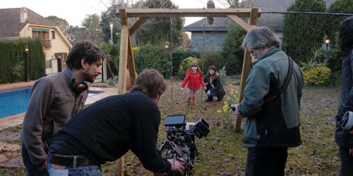 Oriol Paulo, Adriana Ugarte, and Luna Fulgencio in Mirage (2018)