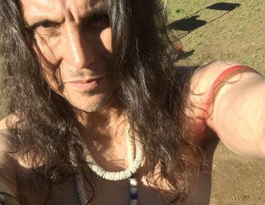 Mario g Valdez