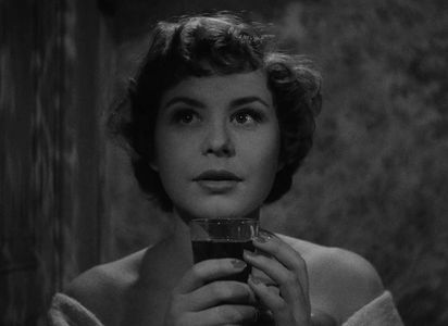 Maj-Britt Nilsson in Waiting Women (1952)