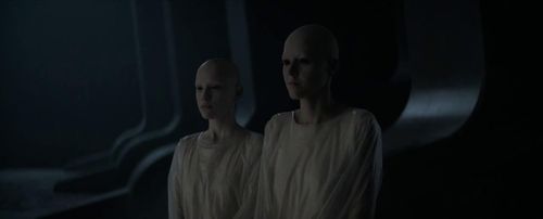Dora Kápolnai-Schvab and Joelle in Dune (2021)