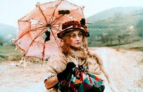Sofiko Chiaureli in The Wishing Tree (1976)