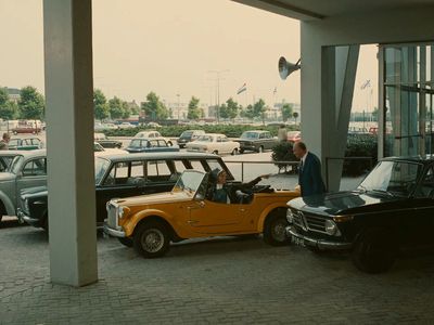 Maria Kimberly and François Maisongrosse in Trafic (1971)