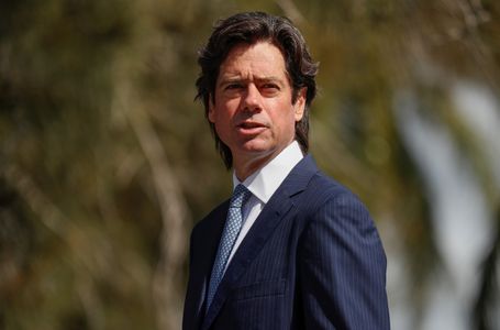 Gillon McLachlan