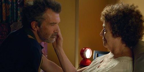 Antonio Banderas and Julieta Serrano in Pain and Glory (2019)
