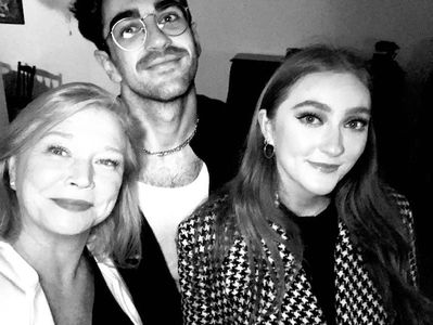 The chain cast